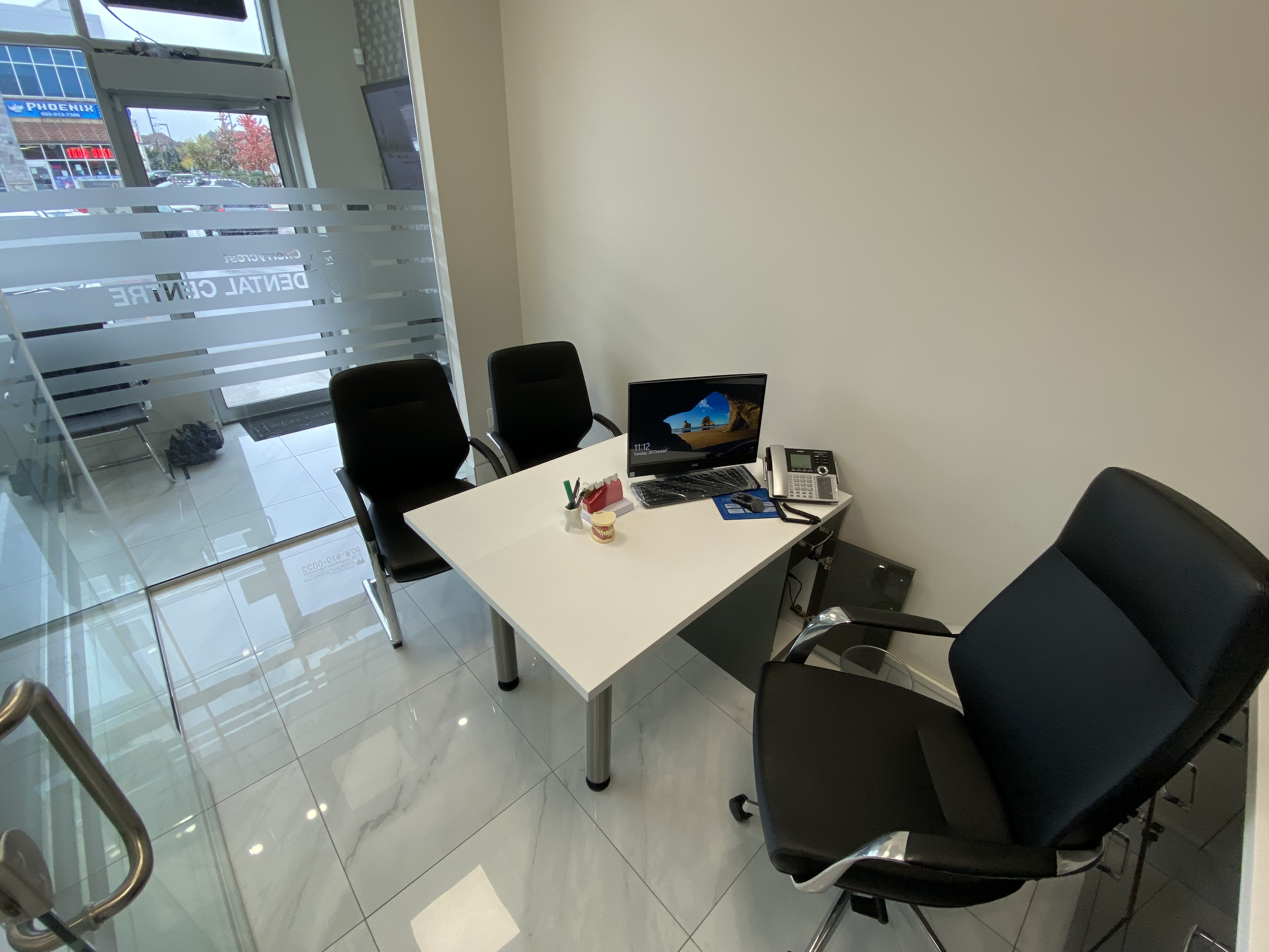 Doctor/Dentist Office Area